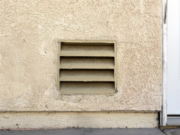 Example of an exposed foundation vent